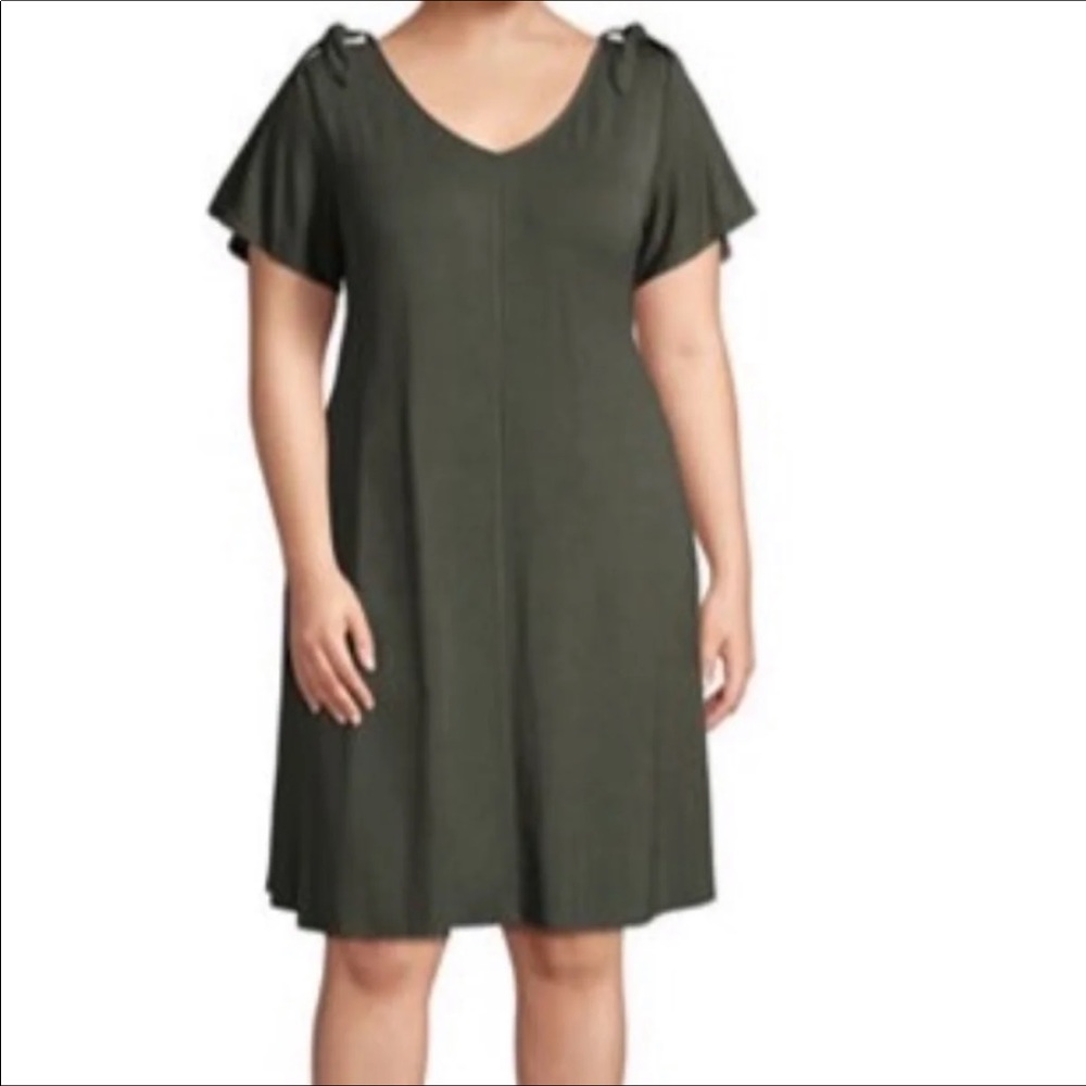 New Cold Shoulder Swing Dress Size 1X.